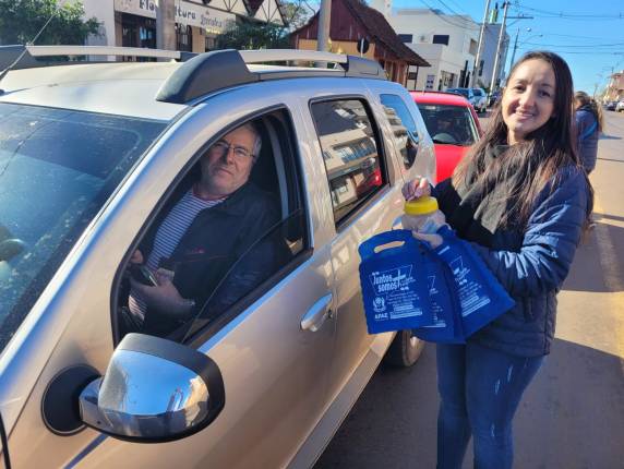 Sábado de solidariedade e gratidão em Três de Maio - foto 4