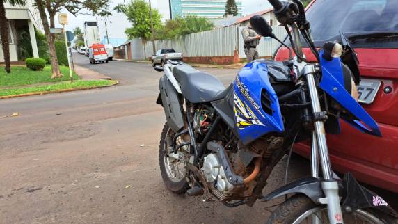 Condutor de automóvel e piloto de moto ficam feridos após colisão em Ijuí - foto 2
