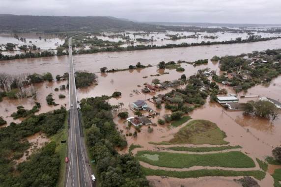 Precipitação deve começar entre a tarde e a noite