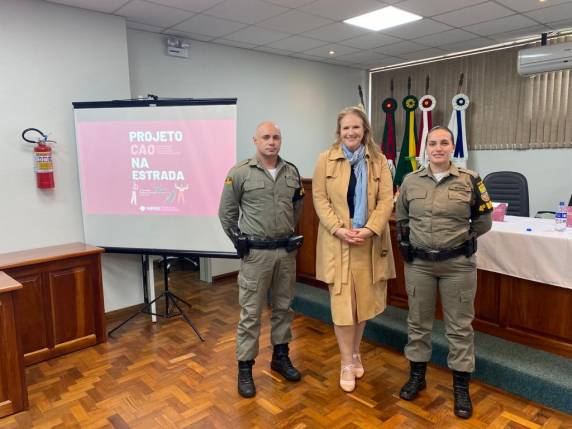 CaoEVCM encerra em Três de Maio primeira fase de capacitações à rede de proteção à mulher - foto 4