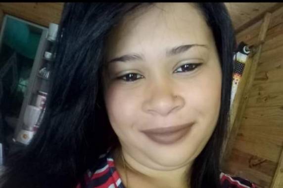 Débora Moraes foi encontrada morta dentro de casa, no bairro Agronomia; ex-marido dela é réu pelo crime