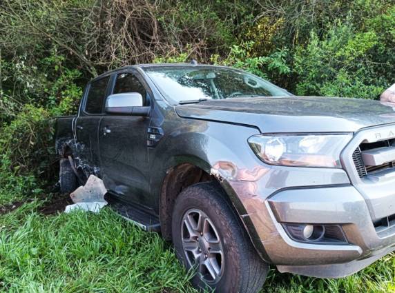 Acidente entre duas caminhonetes é registrado na BR 285 em Passo Fundo - foto 3