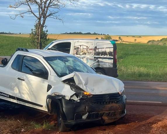 Colisão envolvendo duas Saveiros deixa duas pessoas feridas na RS-344, em Giruá - foto 4