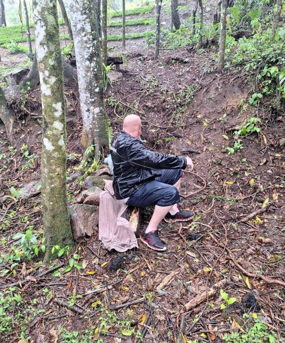 Caminhoneiro sequestrado e abandonado na BR-282 é resgatado pela PRF - foto 2