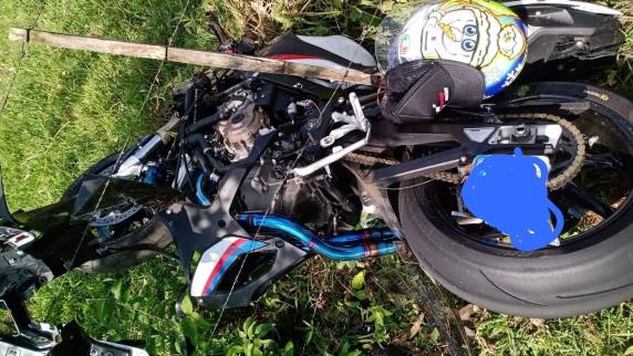 O acidente envolveu duas motocicletas emplacadas em Seberi-RS, que seguiam no sentido Tiradentes do Sul - Três Passos.
