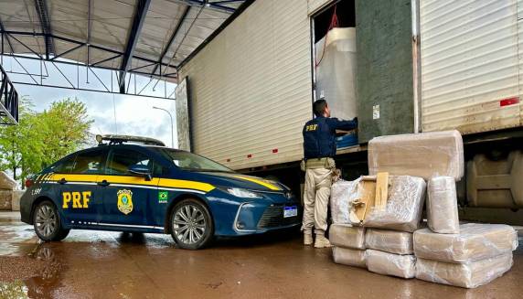 A abordagem aconteceu na BR 285, em Passo Fundo.