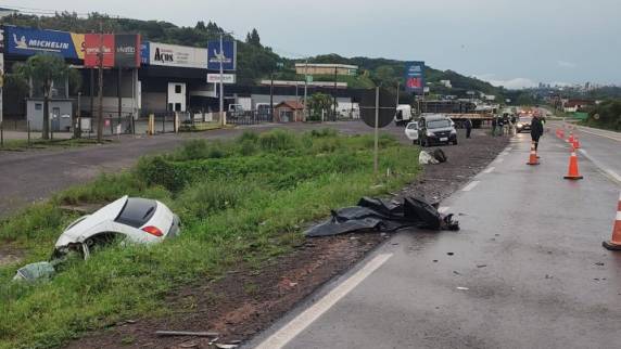 Acidente entre carro e carreta de Sarandi deixa uma vítima fatal na serra gaúcha - foto 3