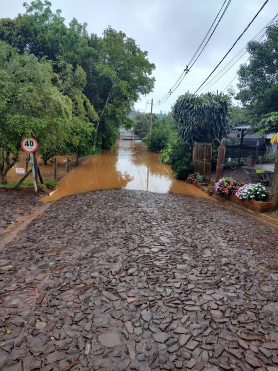 Nova atualização diminui projeção do tamanho da enchente para Porto Mauá - foto 3