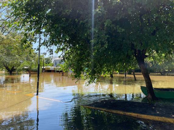 Enchente do Rio Uruguai volta a tirar pessoas de casa na Fronteira Oeste - foto 4