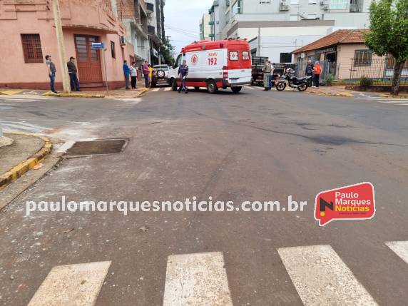 Casal é atropelado no Centro de Três de Maio - foto 2