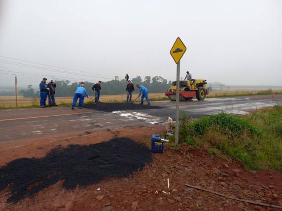 Motoristas devem ficar atentos as placas indicativas