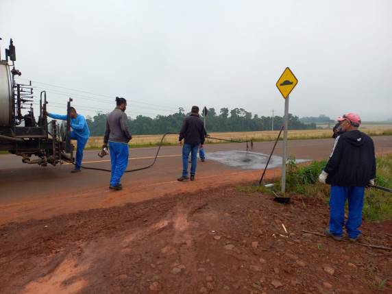 Duas lombadas físicas foram instaladas na Rodovia do Desenvolvimento em Três de Maio - foto 3