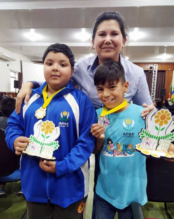 Apae de Três de Maio conquista seis premiações no X Festival Regional Nossa Arte - foto 5