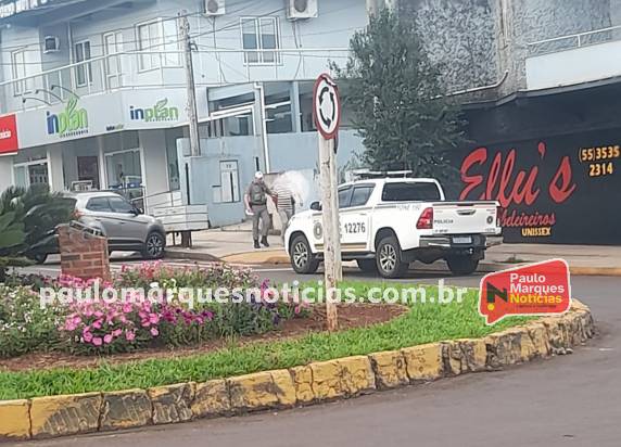 Procurado com prisão preventiva decretada em Três Passos, o homem foi capturado na Av. Uruguai