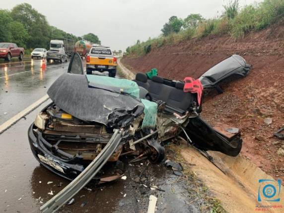 Colisão entre dois carros deixa cinco feridos entre Passo Fundo e Ernestina - foto 4