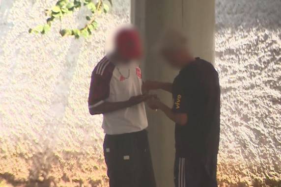 Segundo apuração, advogados de criminosos tinham acesso antecipado a mandados de busca, apreensão e prisão, o que permitia fugas e ocultação de provas