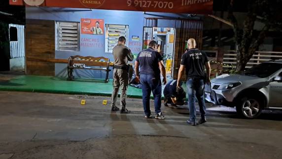 As vítimas feridas foram encaminhadas pelo Samu para o Hospital de Clínicas de Ijuí HCI, onde foram encaminhados para cirurgia.