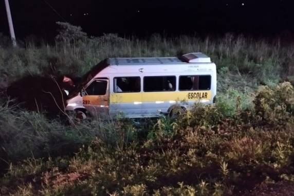 O acidente ocorreu na madrugada de sábado no km 277