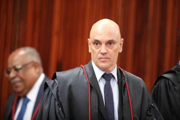 Eduardo Zeferino Englert foi preso em flagrante pela Polícia Militar dentro do Palácio do Planalto