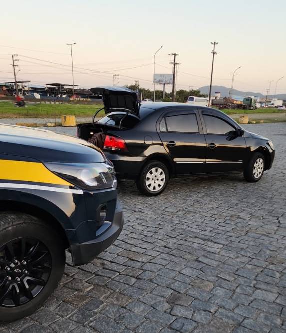 Adolescente é apreendida com maconha em carro de aplicativo de carona na BR-101 - foto 3