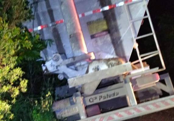 Acidente de trânsito deixa duas pessoas mortas na RS-129 em Guaporé - foto 5