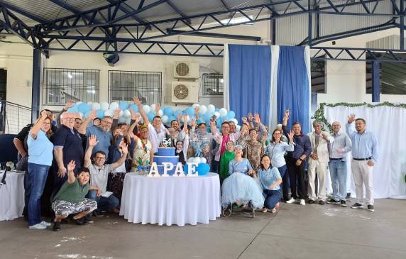 Apae de Três de Maio comemora 54 anos de história - foto 2