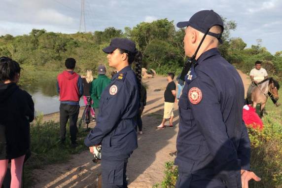 Bombeiros fazem buscas por quatro crianças desaparecidas na zona leste de Porto Alegre - foto 2