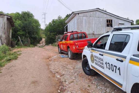 Bombeiros fazem buscas por quatro crianças desaparecidas na zona leste de Porto Alegre - foto 3