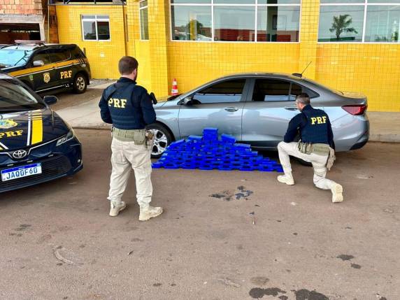 A droga apreendida poderia gerar 15 milhões de reais ao crime