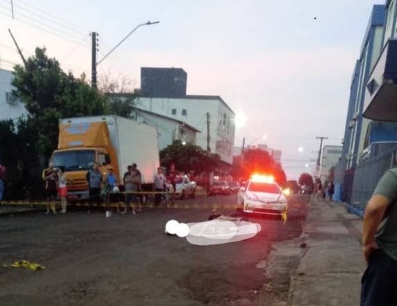 A ocorrência foi registrada na Rua Osvaldo Cruz, proximidades do IESA