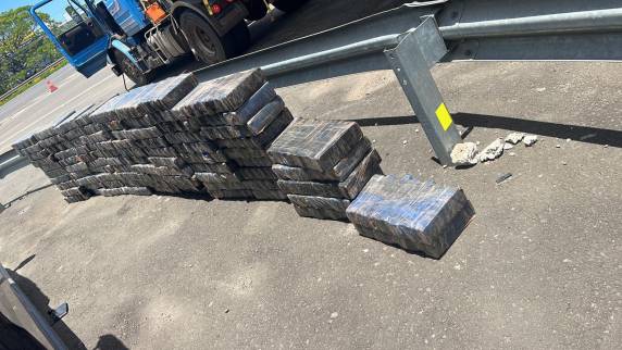 Polícia Civil e PRF apreendem mais de duas toneladas de maconha - foto 2