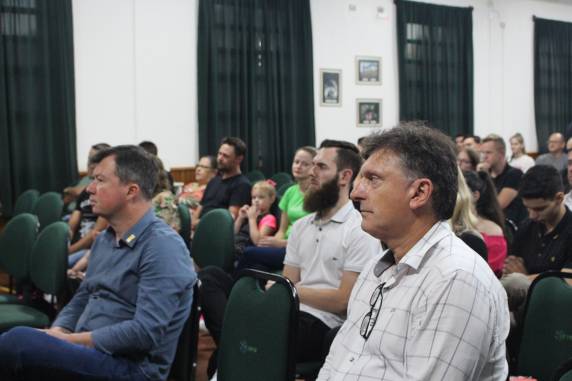 Formados mais 16 alunos no Curso Profissionalizante de Solda, em Três de Maio - foto 3