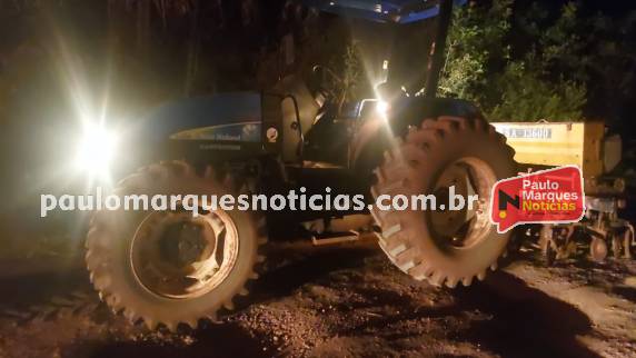 Homem e mulher ficaram feridos após veículo capotar no interior de Três de Maio - foto 2