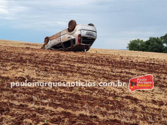 Jovem fica ferido após capotar veículo na RS-342 em Três de Maio - foto 5