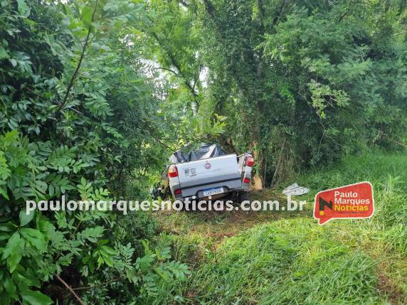 Saída de pista deixa duas vítimas fatais na BR-472 entre Três de Maio e Boa Vista do Buricá - foto 5