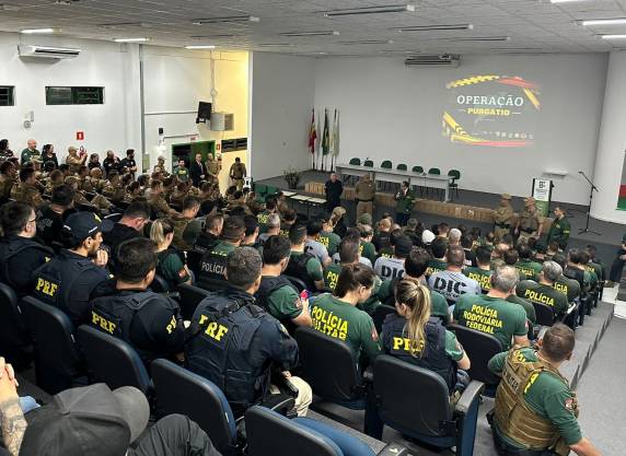 Operação Purgatio - PRF participa de ação contra organização criminosa no litoral norte de SC - foto 2