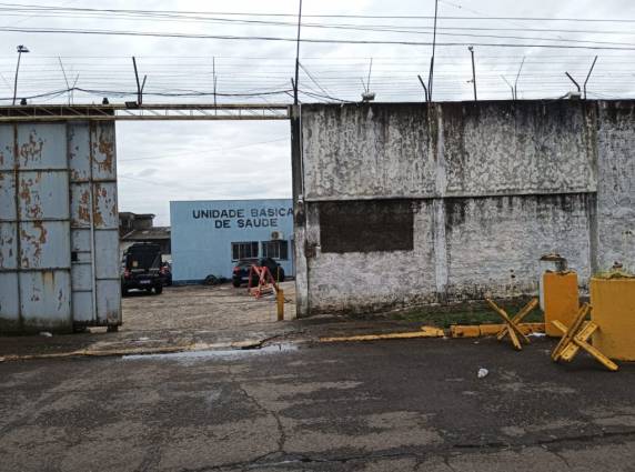 Pelo menos quatro pessoas ficam feridas após confusão no Presídio Regional de Passo Fundo - foto 2
