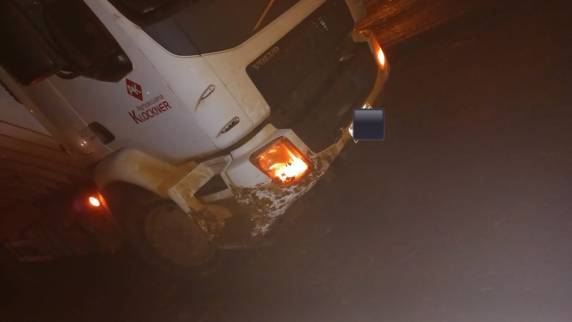 O acidente aconteceu na noite desta quinta-feira