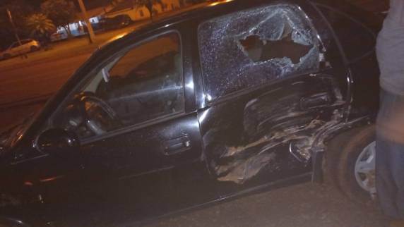 O acidente aconteceu na noite desta quinta-feira