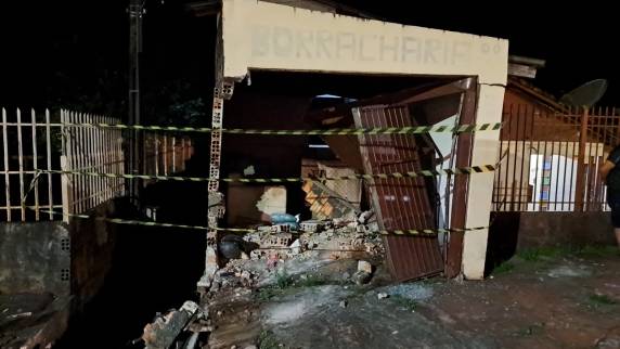 O acidente aconteceu na rua Jorge Leopoldo Weber próximo ao Cemitério Municipal