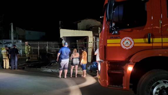 O acidente aconteceu na rua Jorge Leopoldo Weber próximo ao Cemitério Municipal