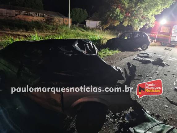 Colisão frontal entre veículos deixa dois mortos na BR-472 em São José do Inhacorá - foto 5
