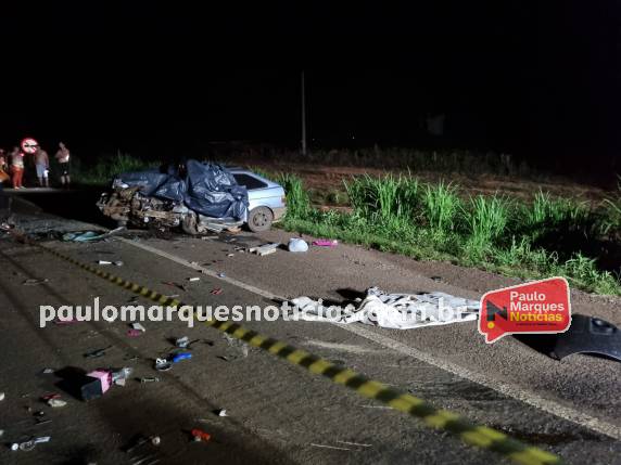 Colisão frontal entre veículos deixa dois mortos na BR-472 em São José do Inhacorá - foto 6