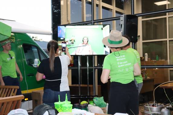 Sicredi ensinou e divertiu visitantes na 4ª Expo Alegria - foto 3