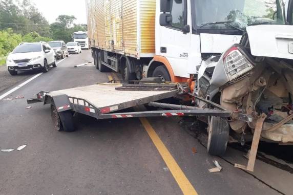 Motorista morre e passageira fica gravemente ferida em acidente na RS-287 - foto 2