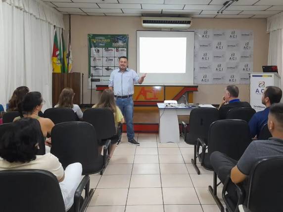 Assembleia Geral Ordinária marca eleição da nova diretoria da ACI de Três de Maio - foto 2