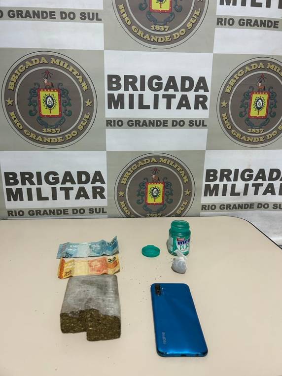 O suspeito foi abordado no bairro Alvorada