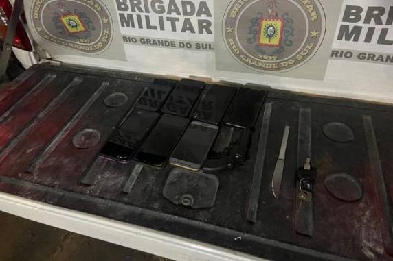 Casos aconteceram entre o final da noite de domingo e o início da madrugada desta segunda