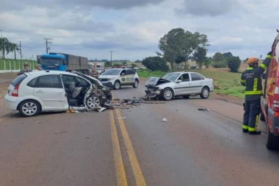 A vítima identificada como Edna Xavier Goulart, 61 anos, estava no veículo Citroën C3