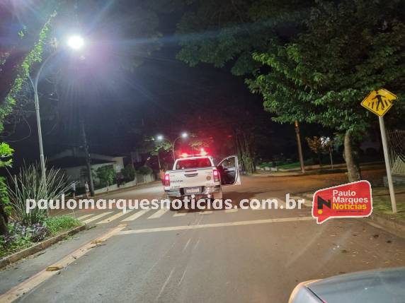 O acidente aconteceu no início da madrugada deste domingo